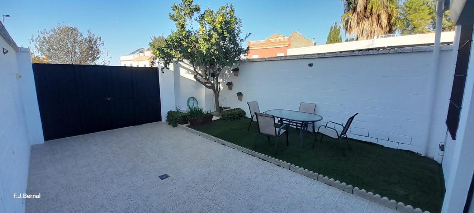 Апартаменты Acogedor Loft A 30 Minutos De La Playa Y Montana Лебриха Экстерьер фото